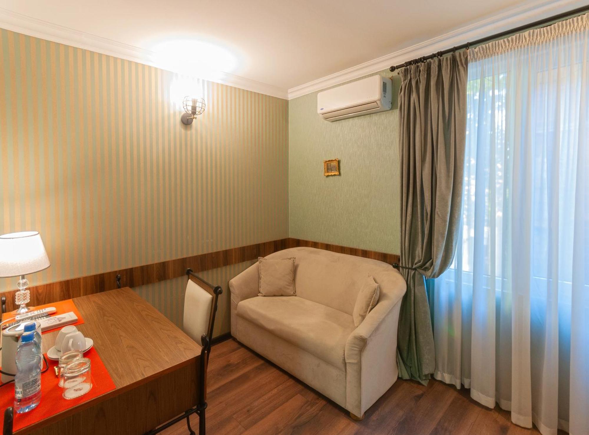 Wine Story Hotel & Club Tbiliszi Kültér fotó