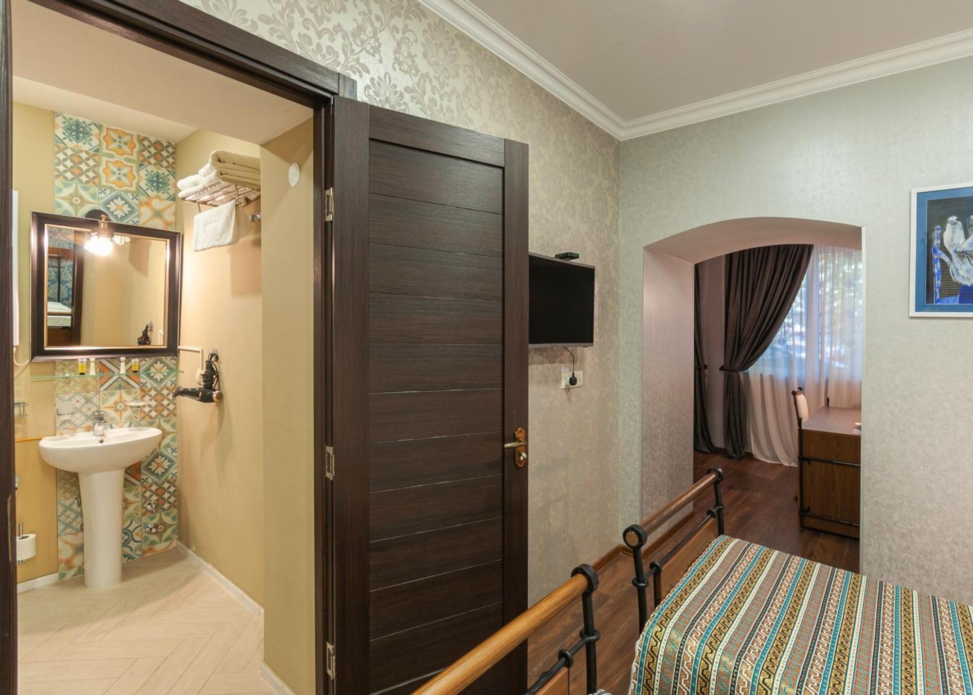 Wine Story Hotel & Club Tbiliszi Kültér fotó